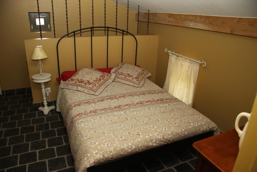 La Bastide De Fontaille Bed and Breakfast Saint-Félicien Rum bild